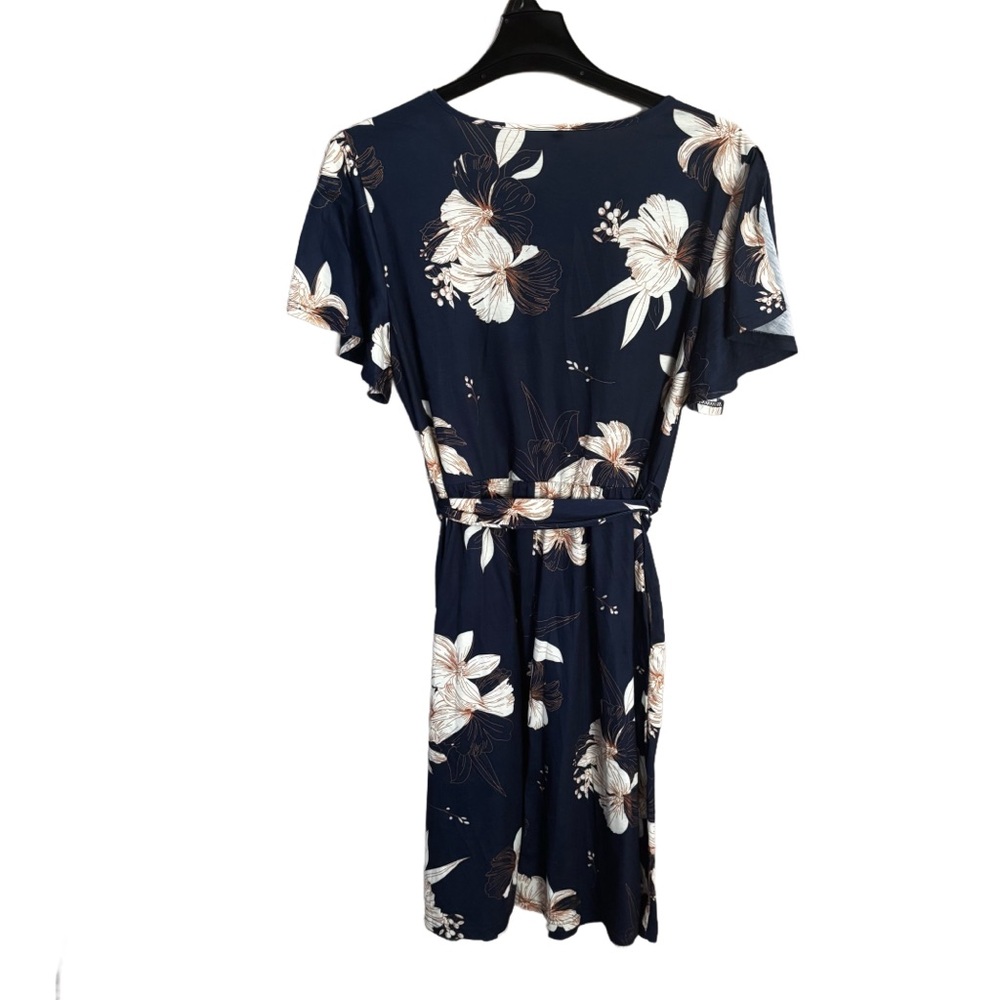 Floral Navy Dress - Picture 4 of 8